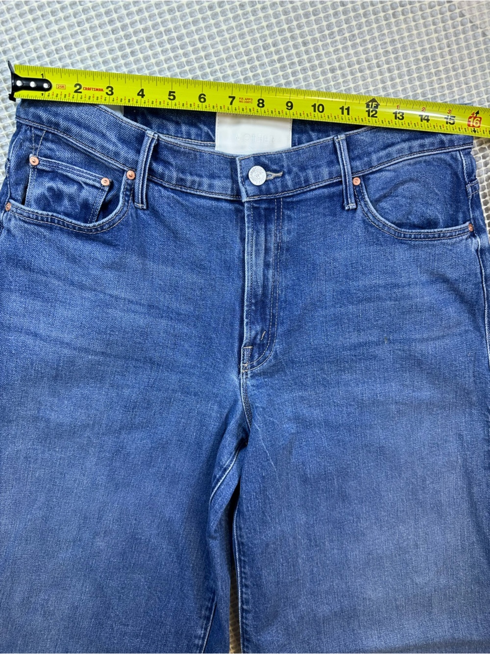 MOTHER Superior The Swisher Sneak Fray Punch Buggy Wide Leg Jeans Size 30 - Picture 7 of 13